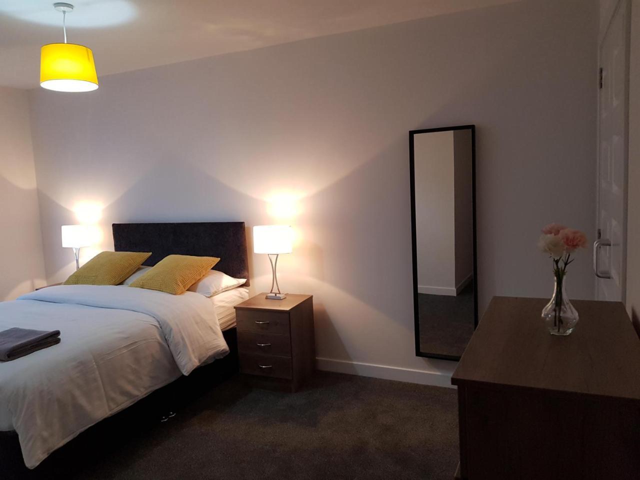 1 Royal View Apartments Stirling Esterno foto