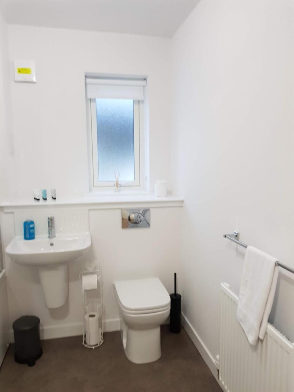 1 Royal View Apartments Stirling Esterno foto