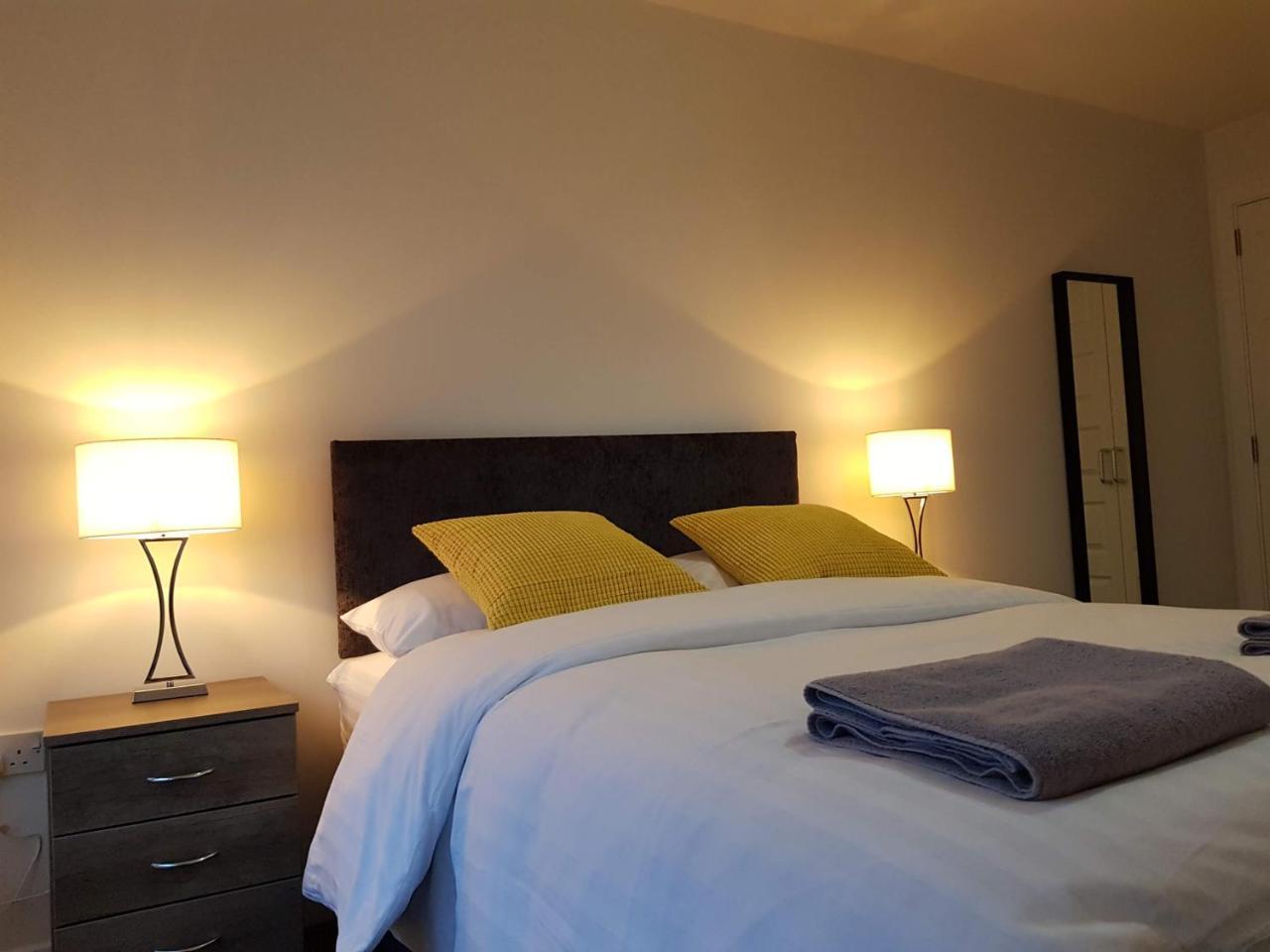 1 Royal View Apartments Stirling Esterno foto